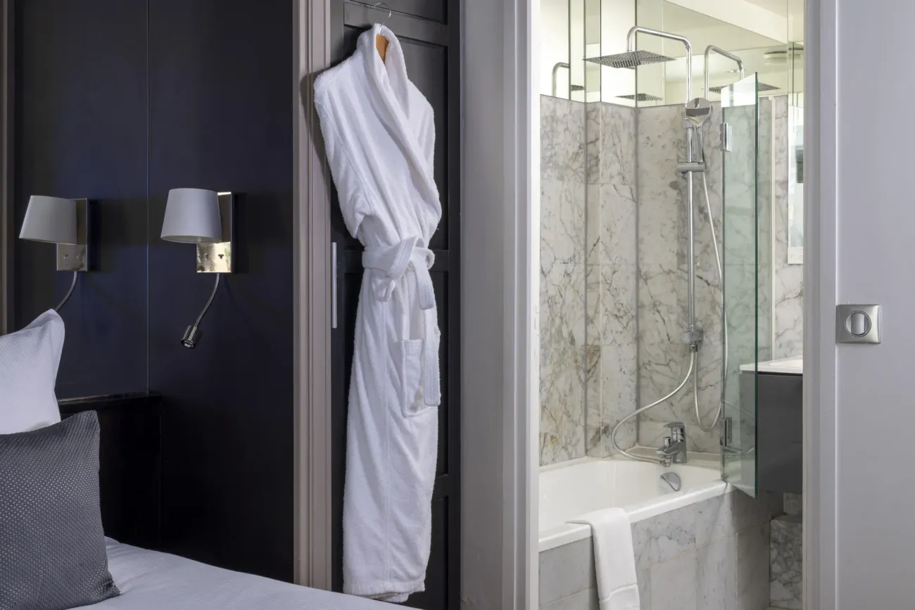 hotel jeu de paume - salle de bain
