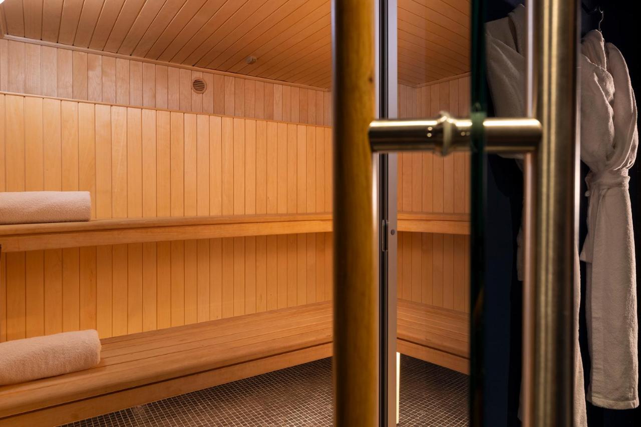 sauna hotel mademoiselle Paris